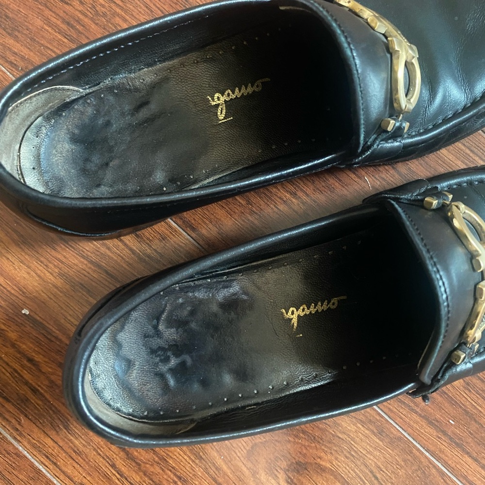 Salvatore Ferragamo Women Black Leather Loafers size 5.5 - Picture 2 of 5